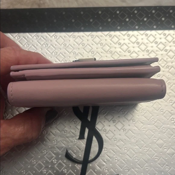 YSL Yves Saint Laurent pink leather trifold wallet - Picture 6 of 17